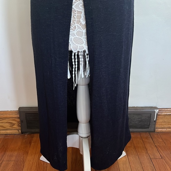 One Clothing. NWT Maxi Sweater Vest - Picture 3 of 15